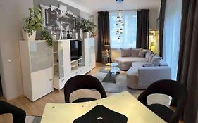 Wohnung 1 Mit 2 Schlafzimmern Und Terrasse